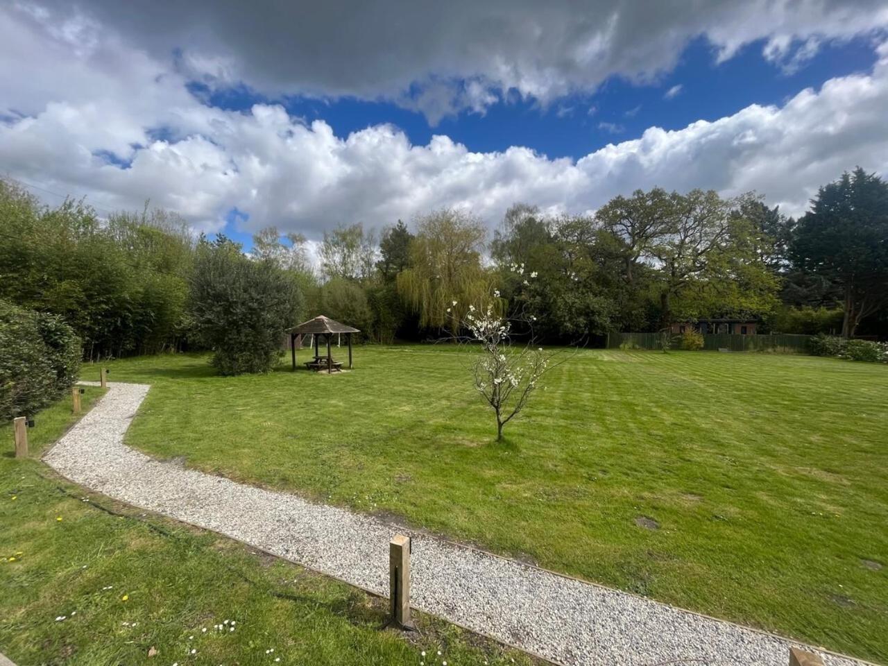 Villa Little Paddock Ringwood Esterno foto