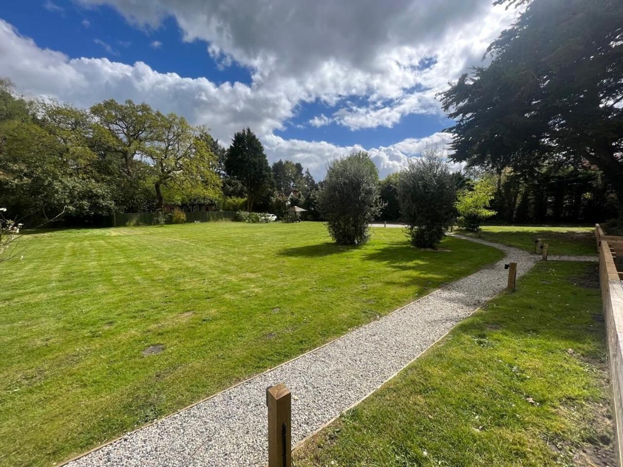 Villa Little Paddock Ringwood Esterno foto