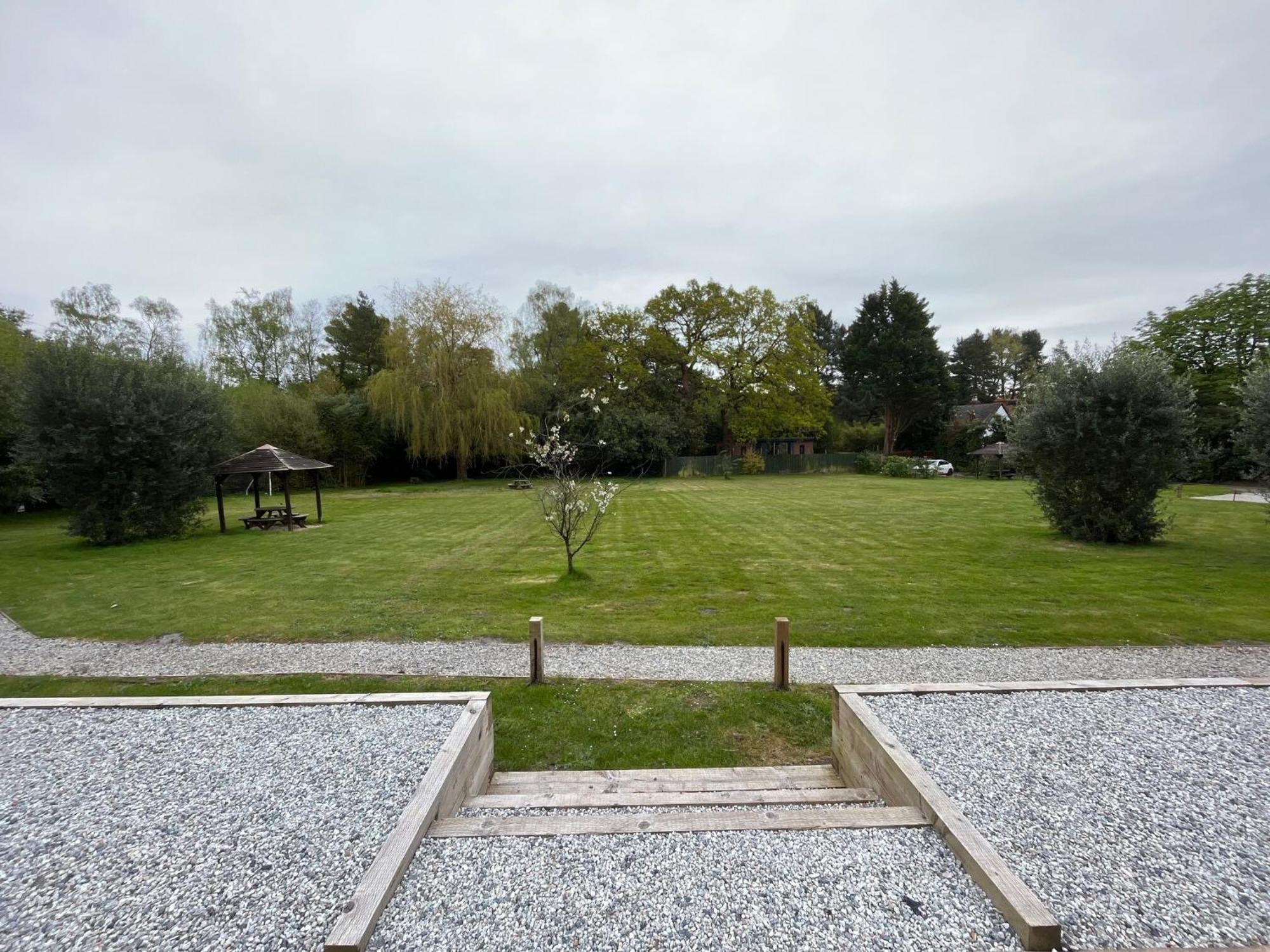 Villa Little Paddock Ringwood Esterno foto